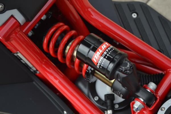 Italjet Dragster 200 2023 red
