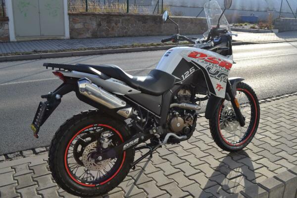 UM DSR Adventure TT 125 2
