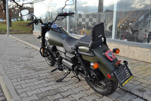 UM Renegade Comando 300 2023