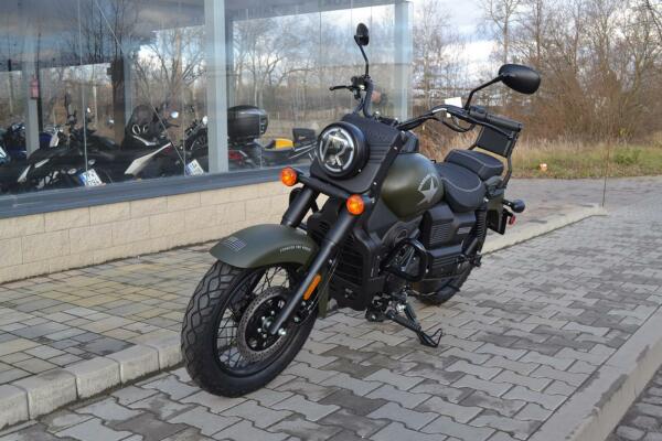 UM Renegade Comando 300 2023