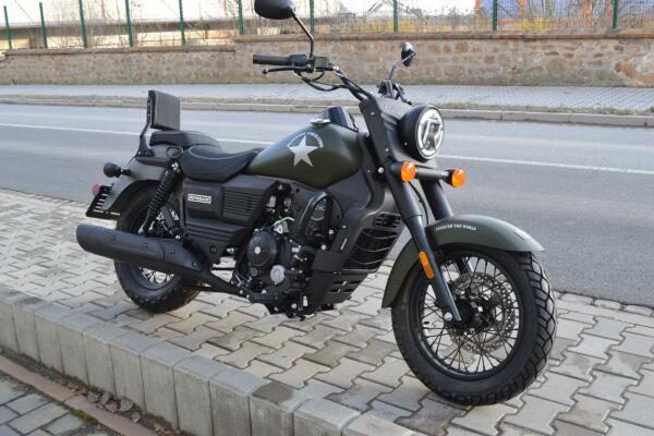 UM Renegade Comando 300 2023