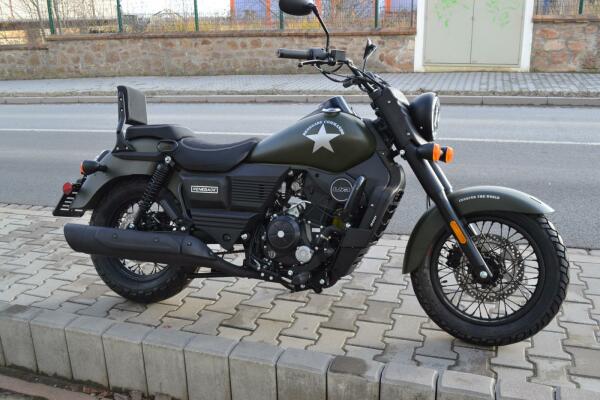 UM Renegade Comando 300 2023
