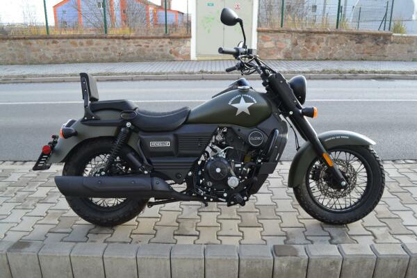UM Renegade Comando 300 2023
