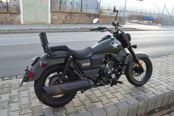 UM Renegade Comando 300 2023