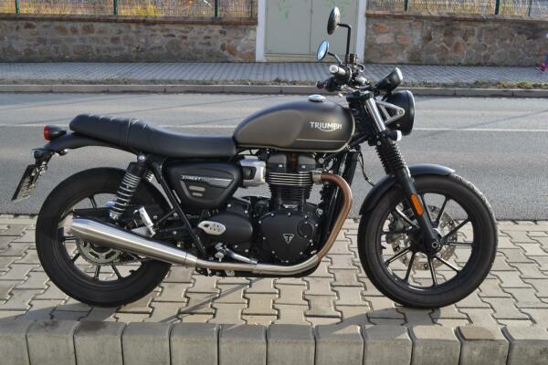 Triumph Street Twin 900