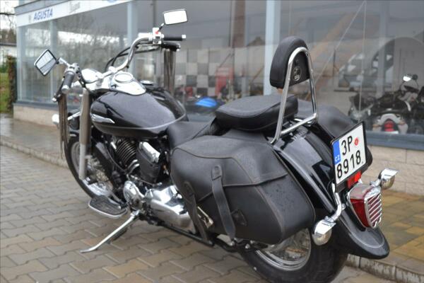 Yamaha XVS 650 Dragstar Classic