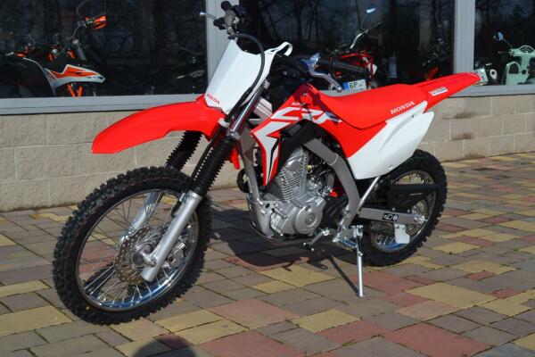 Honda CRF 125 F  malá kola 17´´ a 14