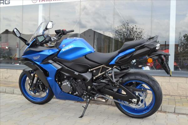 Suzuki GSX-S 1000 GT 2023