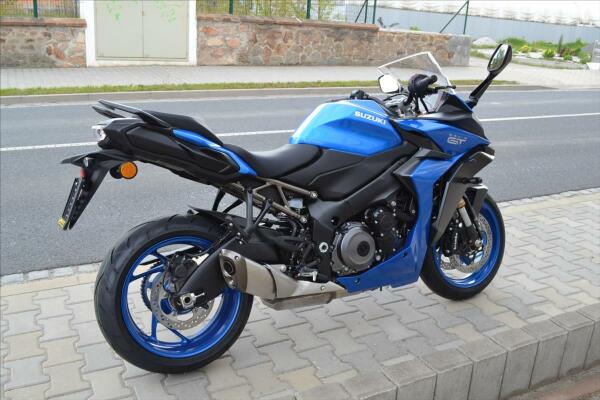 Suzuki GSX-S 1000 GT 2023