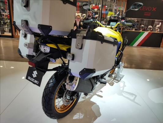 Suzuki DL 800 DE 2023