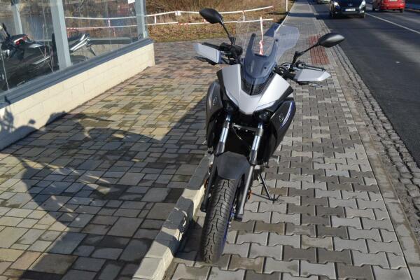 Yamaha Tracer 7 2023