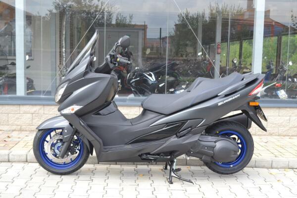 Suzuki Burgman 400 2023
