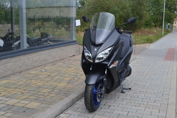 Suzuki Burgman 400 2023