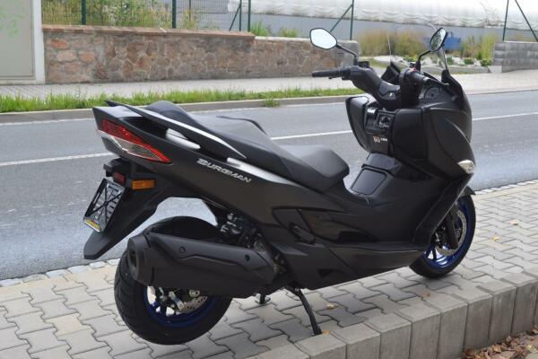 Suzuki Burgman 400 2023