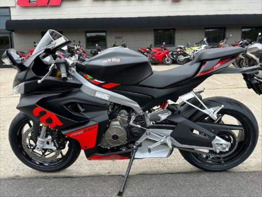 Aprilia RS 660 2023