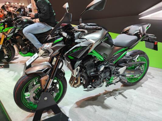 Kawasaki Z 900 2023