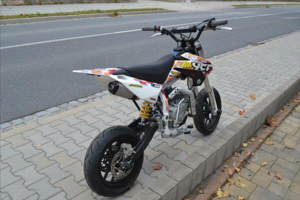 YCF SM F155