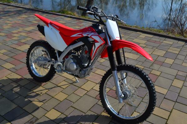 Honda CRF 125 F Big wheels 19´´ a 16
