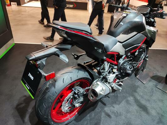 Kawasaki Z 900 2023