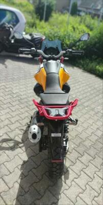Moto Guzzi V 85 TT Evocative 2023