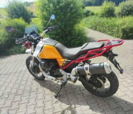 Moto Guzzi V 85 TT Evocative 2023