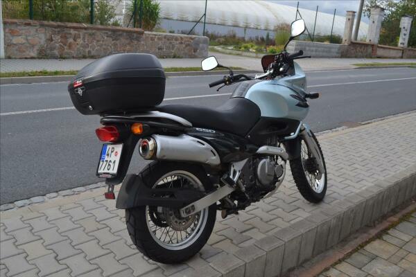Suzuki XF 650 U Freewind 2001