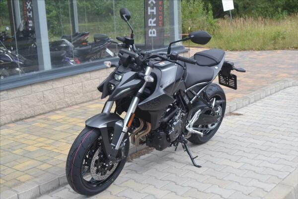 Suzuki GSX-8S 2023