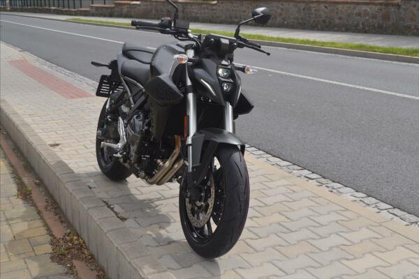 Suzuki GSX-8S 2023