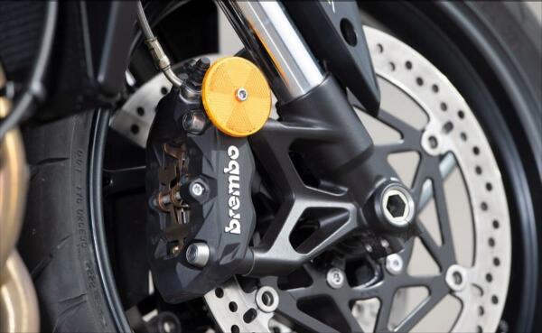 Triumph Street Triple 765 R 2023