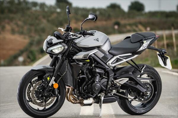Triumph Street Triple 765 R 2023