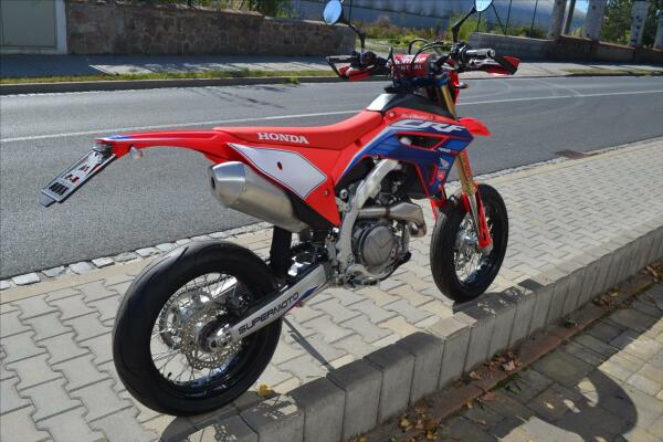Honda CRF 450RX Supermoto Red Moto