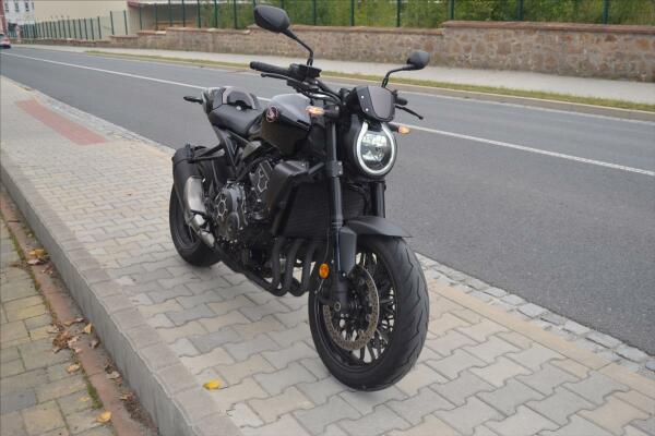 Honda CB 1000 R 2022