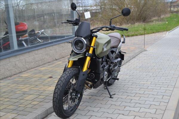 Moto Morini Seimmezzo SCR 2023
