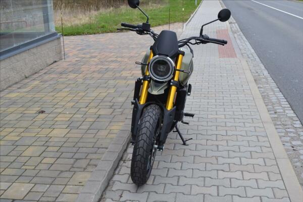 Moto Morini Seimmezzo SCR 2023