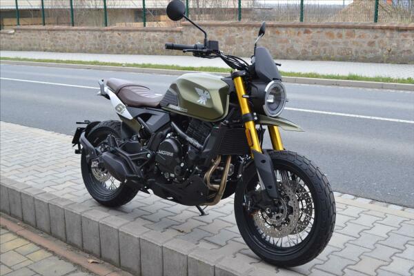 Moto Morini Seimmezzo SCR 2023
