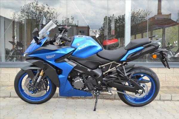 Suzuki GSX-S 1000 GT 2023