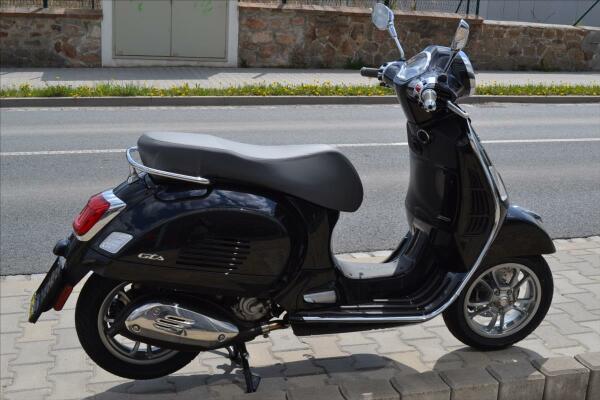 Vespa GTS 300 2023 nový model