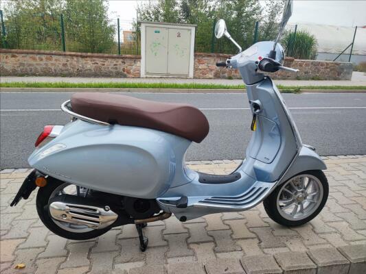 Vespa Primavera 125 2025