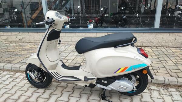 Vespa Primavera S 125 2025