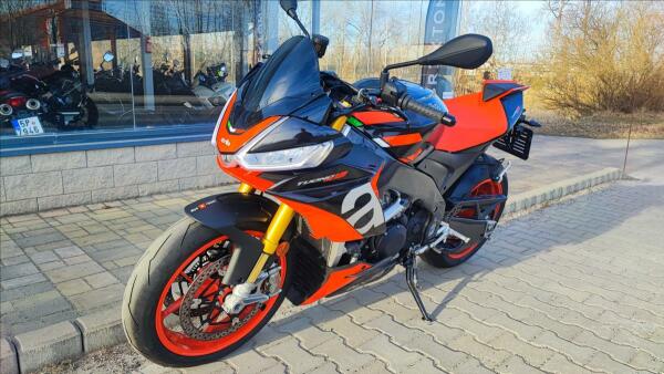 Aprilia Tuono V4 1100 Factory 2024
