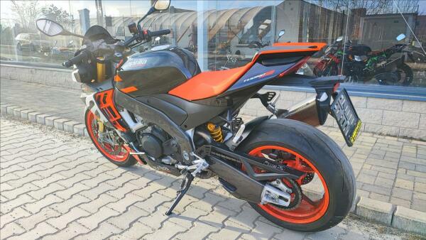 Aprilia Tuono V4 1100 Factory 2024