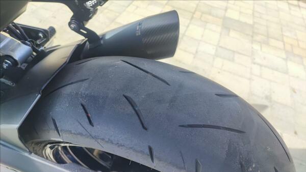 Kawasaki Z 900 2021