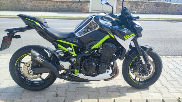 Kawasaki Z 900 2021