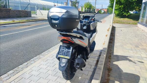 QJ Motor MTX 125