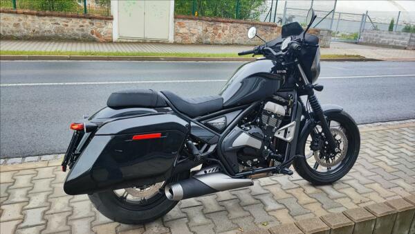Moto Morini Calibro Bagger 700