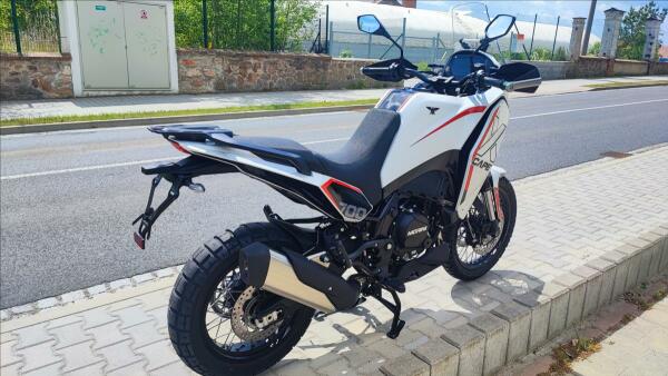 Moto Morini X-Cape 700 2025