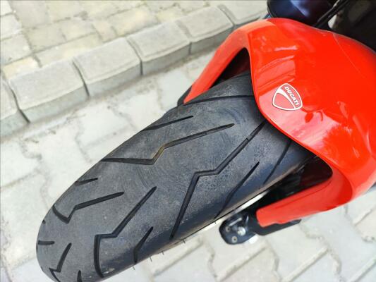 Ducati Diavel 2012