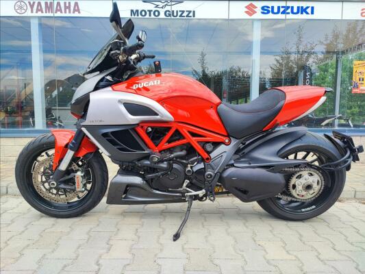 Ducati Diavel 2012