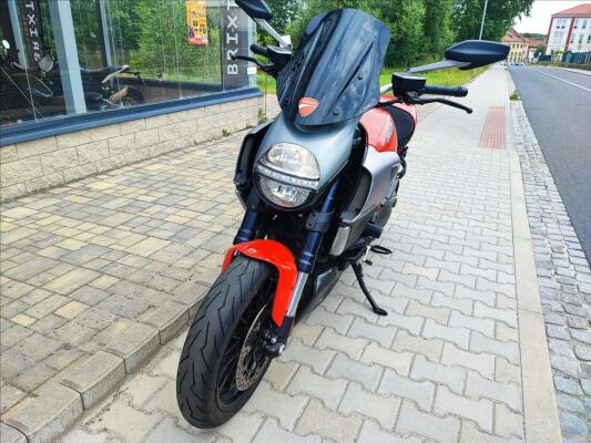 Ducati Diavel 2012