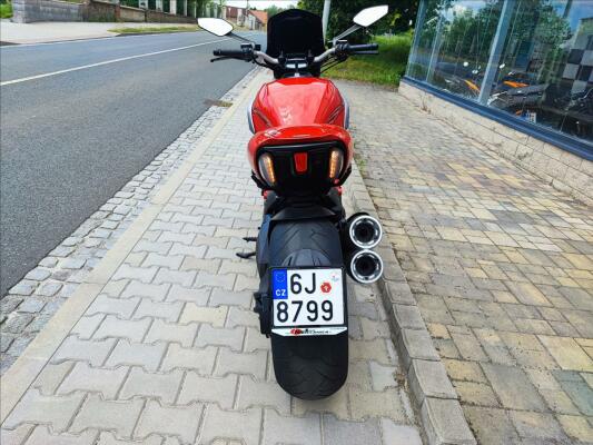Ducati Diavel 2012
